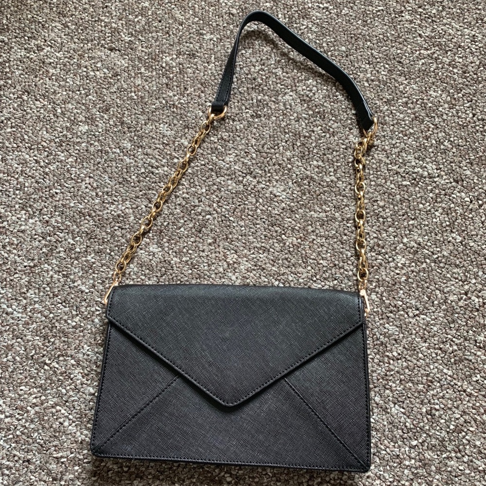 Black structured shoulder bag